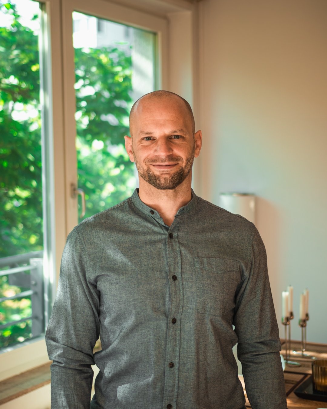 Marc Strüder by the window